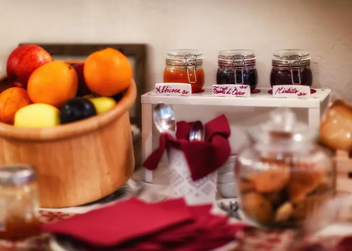 Couette-café De' Montetini 3*